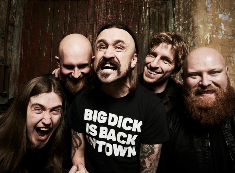 Massive Waggons Konzert Berlin