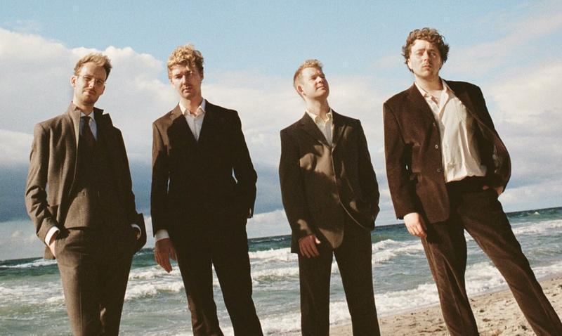 Roast Apple Konzert Berlin